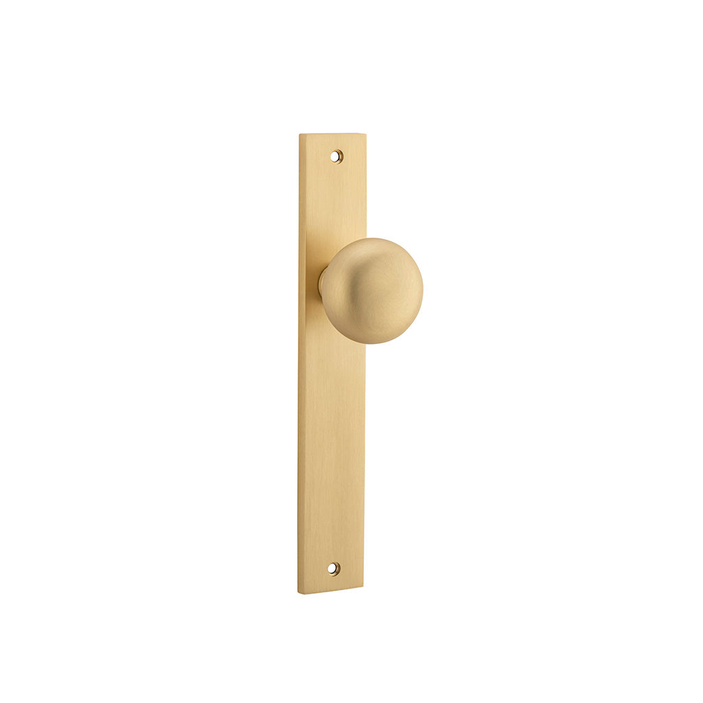 Cambridge Knob - Rectangular Backplate Brushed Brass / Passage / Lever Set Only