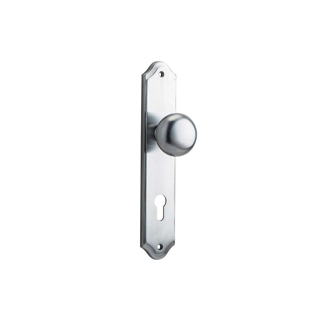 Cambridge Knob - Shouldered Backplate Brushed Chrome / Entrance / Lever Set Only