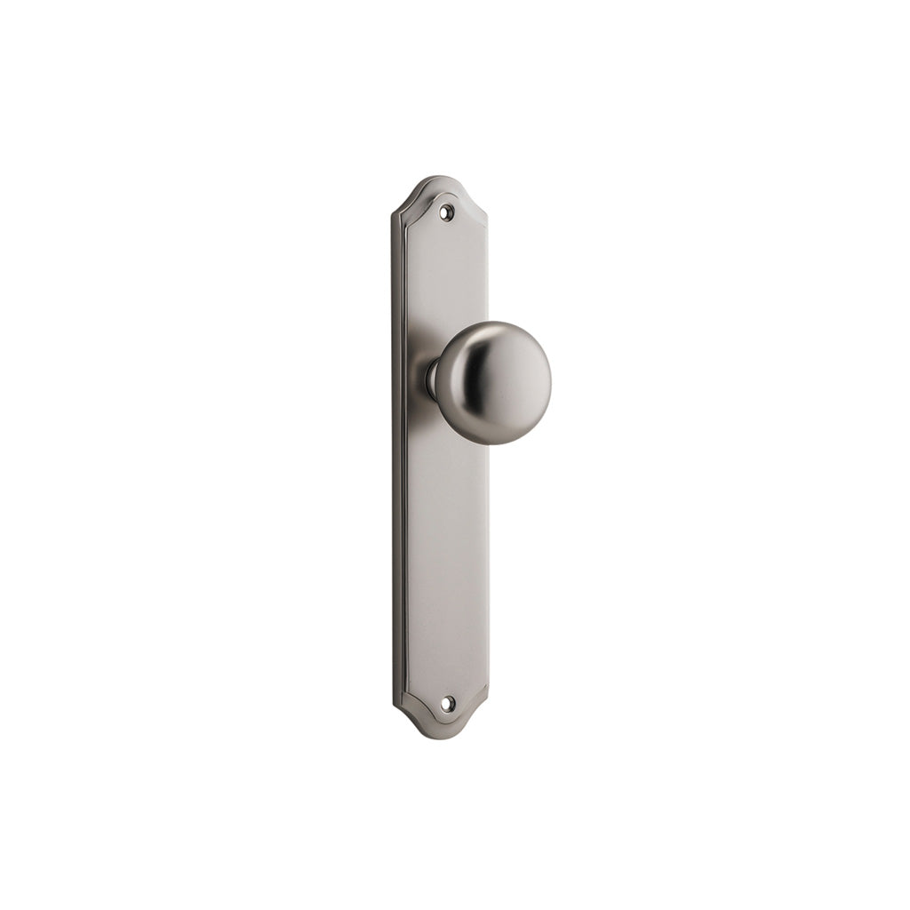 Cambridge Knob - Shouldered Backplate Satin Nickel / Passage / Lever Set Only