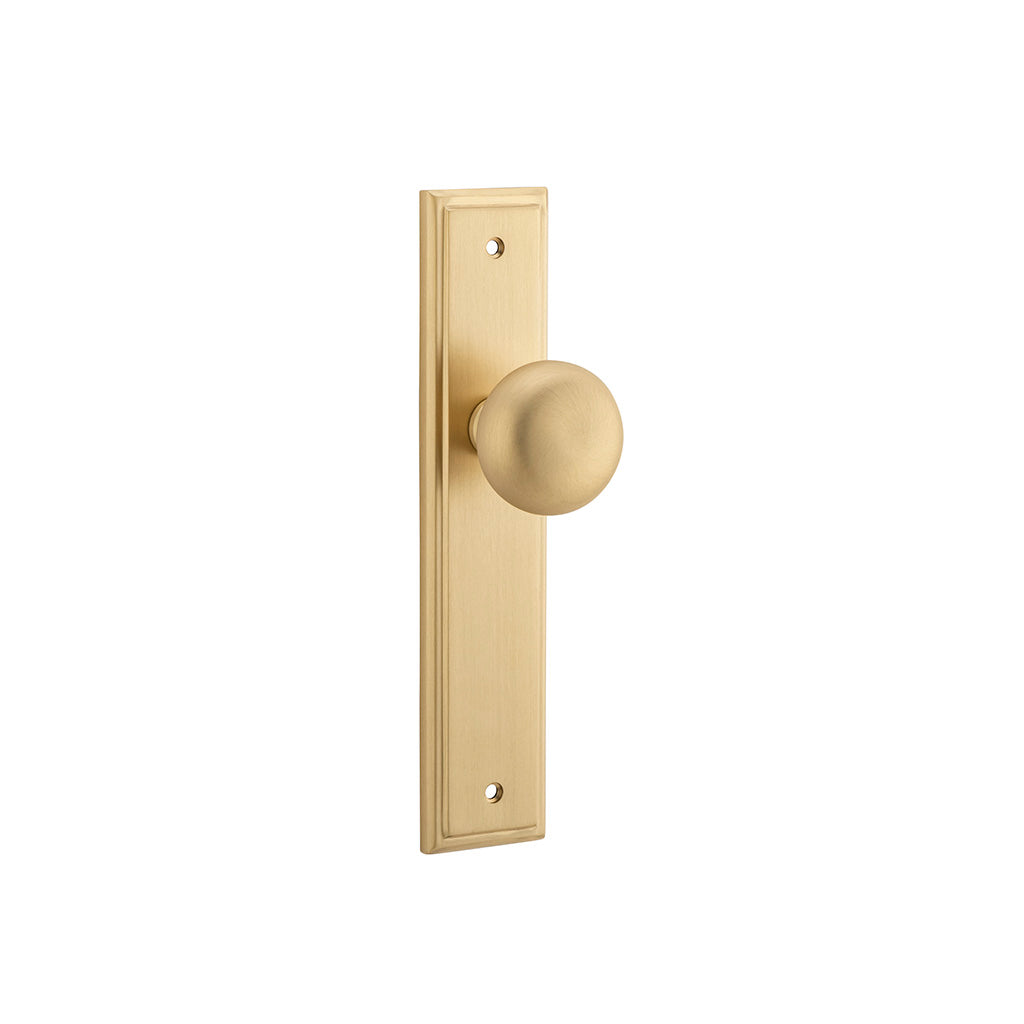 Cambridge Knob - Stepped Backplate Brushed Brass / Passage / Lever Set Only