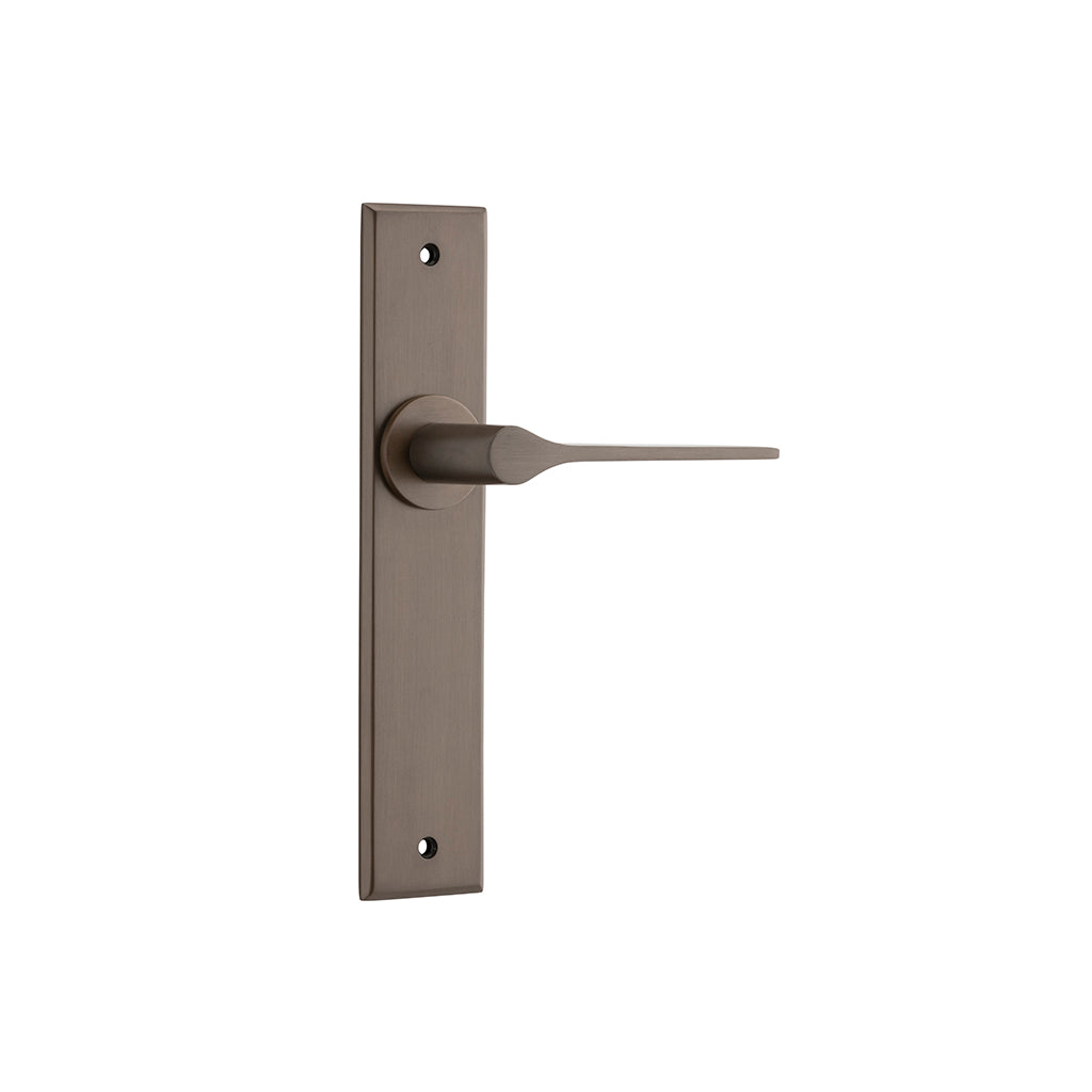 Como Lever - Chamfered Backplate Signature Brass / Passage / Lever Set Only