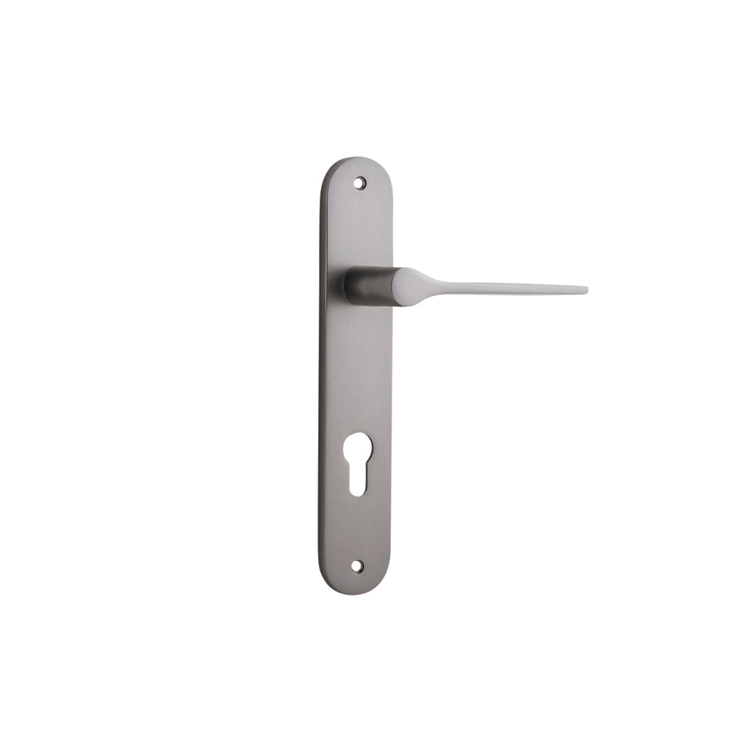 Como Lever - Oval Backplate Satin Nickel / Entrance / Lever Set Only