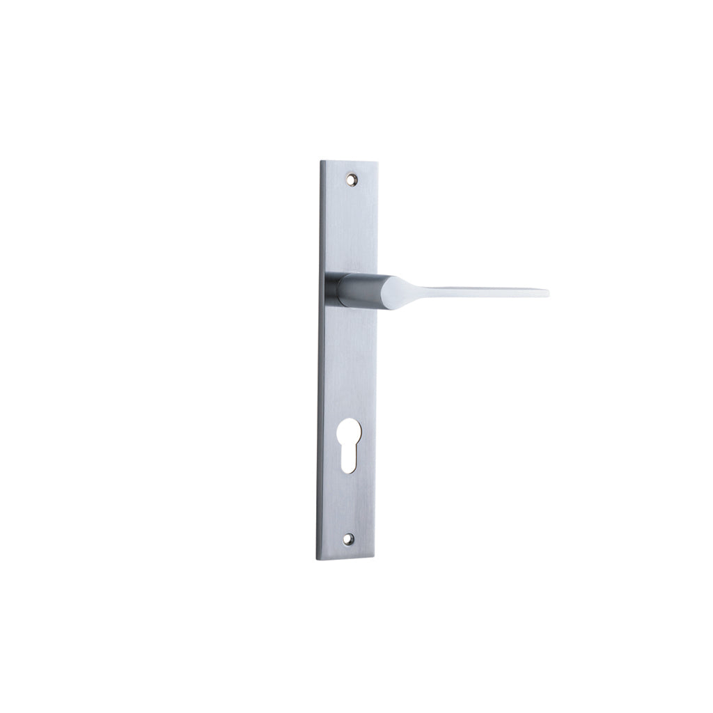 Como Lever - Rectangular Backplate Brushed Chrome / Entrance / Lever Set Only