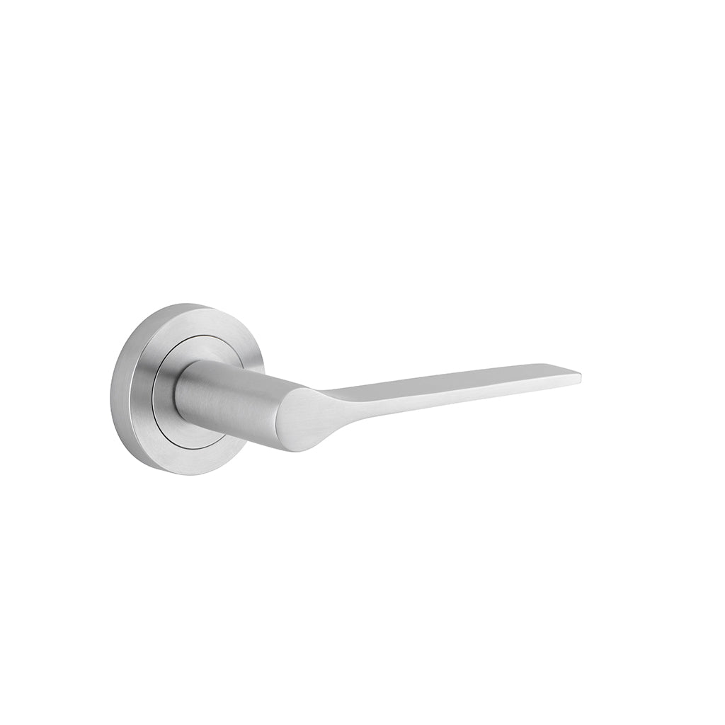 Como Lever - Round Rose Brushed Chrome / Passage / Lever Set Only