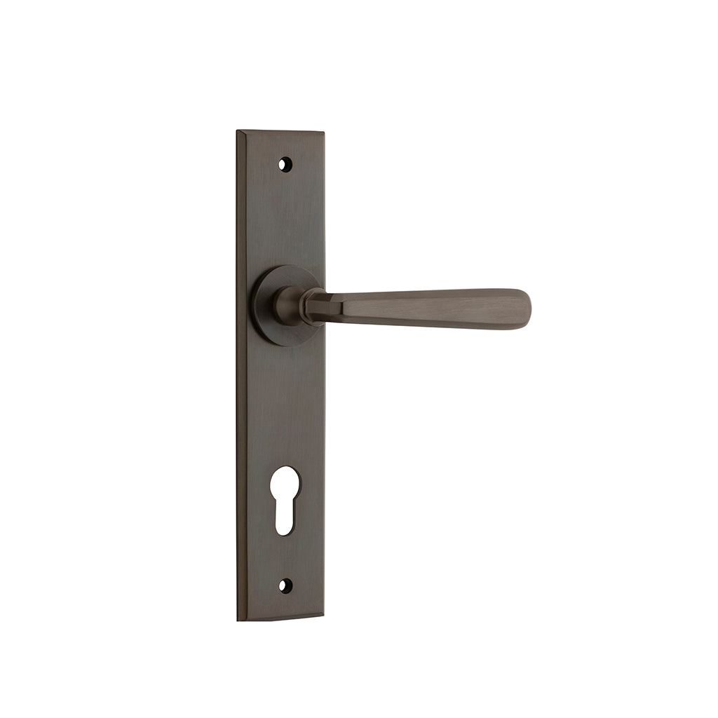 Copenhagen Lever - Chamfered Backplate Signature Brass / Entrance / Lever Set Only