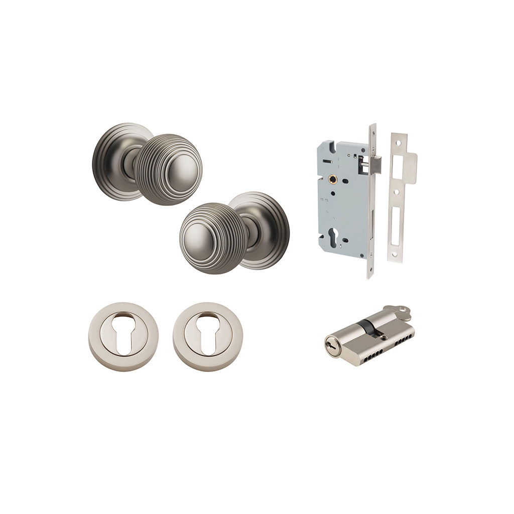 Guildford Knob - Round Rose Satin Nickel / Entrance / Entrance Kit Dual Function (Key-Key)