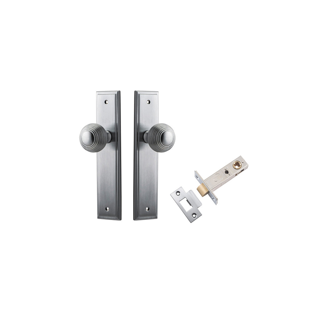 Guildford Knob - Stepped Backplate Brushed Chrome / Passage / Passage Kit