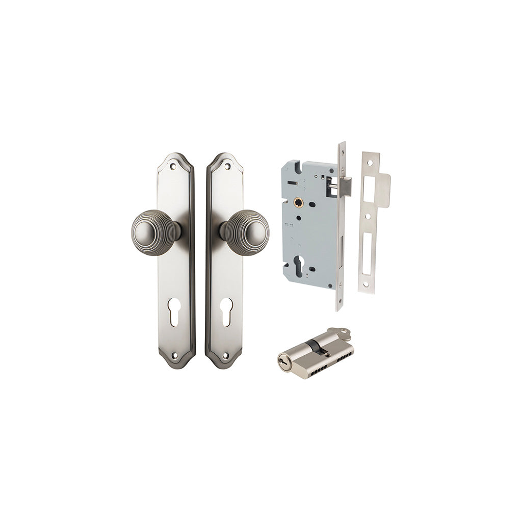 Guildford Knob - Shouldered Backplate Satin Nickel / Entrance / Entrance Kit Dual Function (Key-Key)