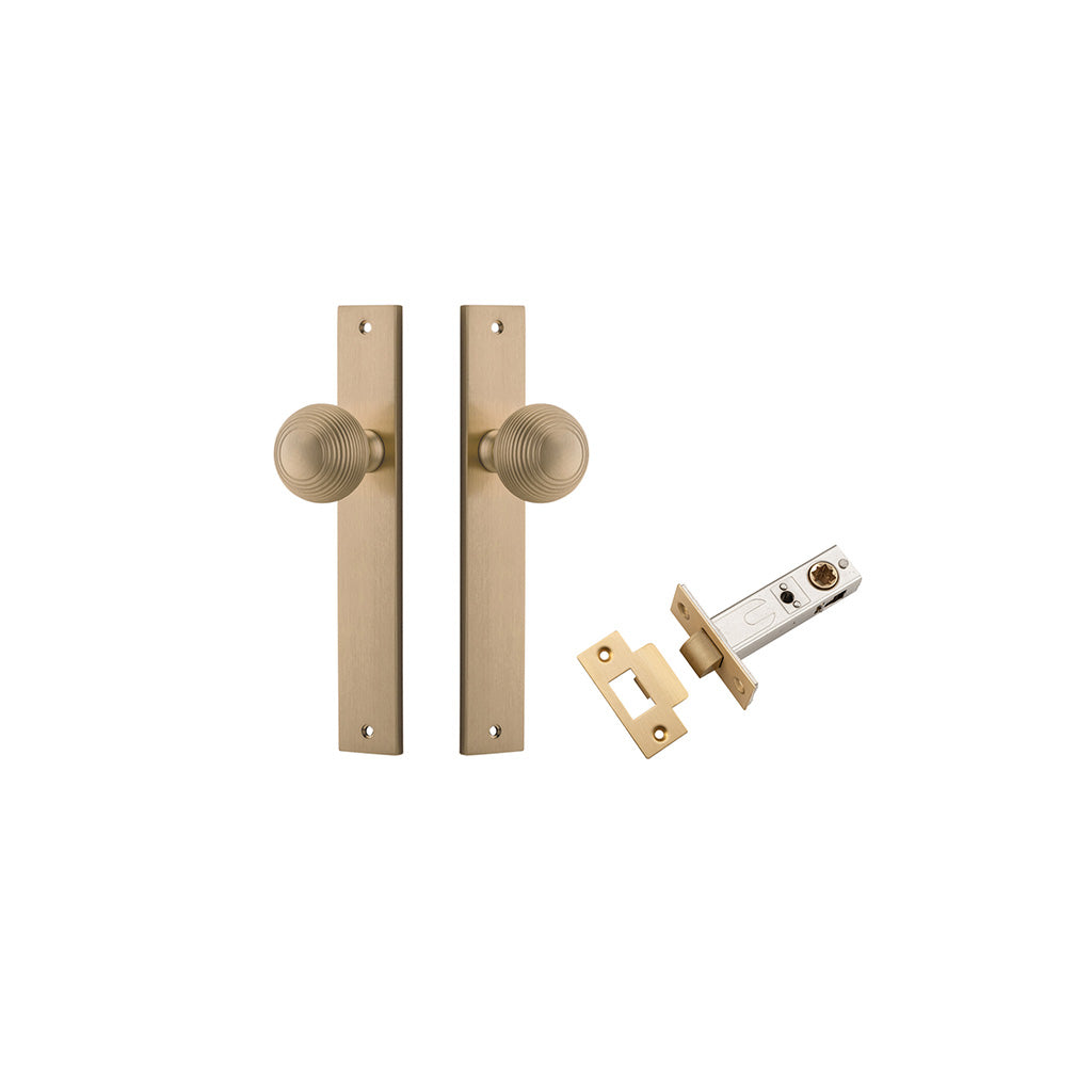 Guildford Knob - Rectangular Backplate Brushed Brass / Passage / Passage Kit