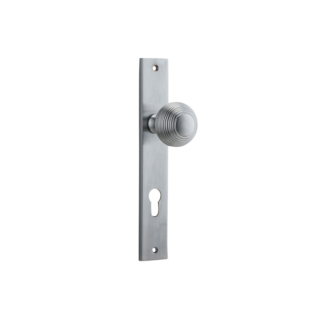 Guildford Knob - Rectangular Backplate Brushed Chrome / Entrance / Lever Set Only