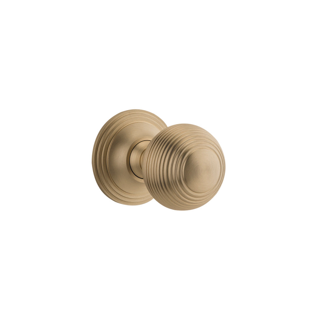 Guildford Knob - Round Rose Brushed Brass / Passage / Lever Set Only