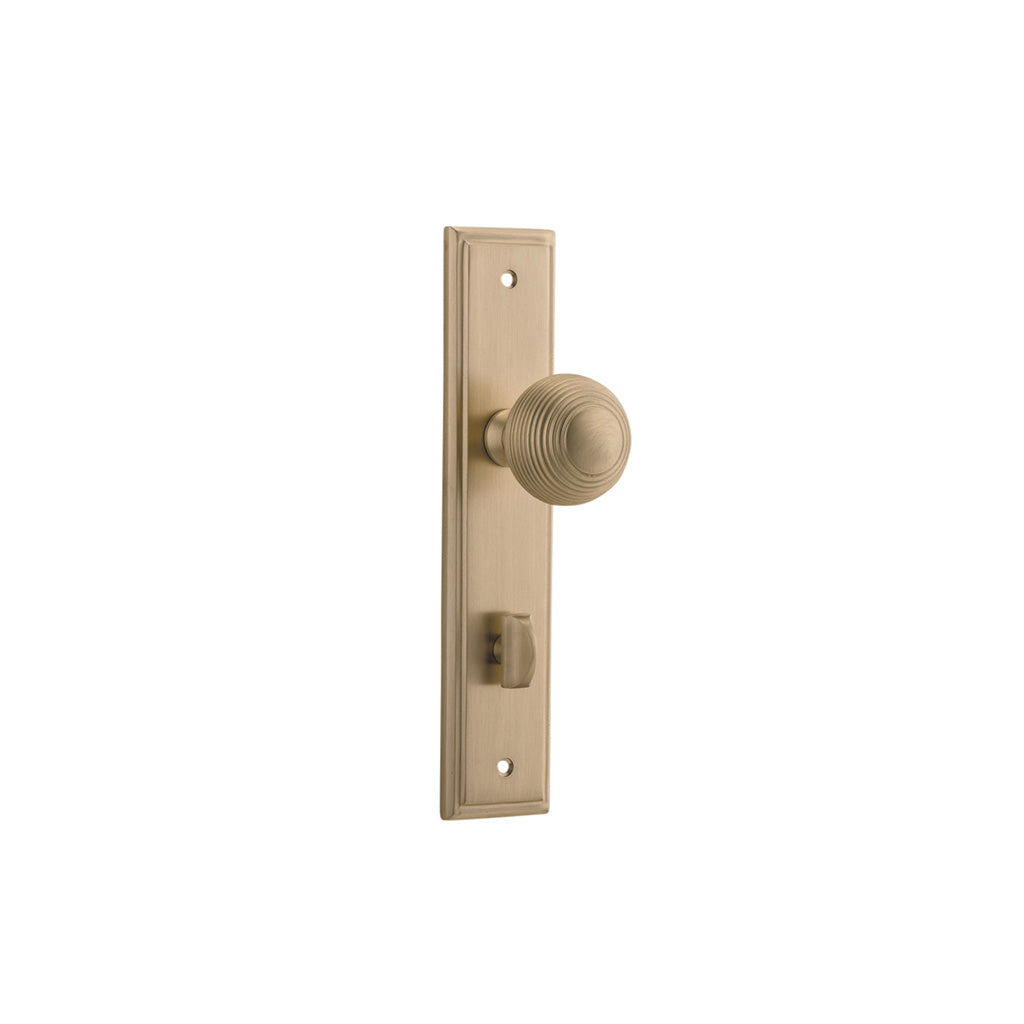Guildford Knob - Stepped Backplate Brushed Brass / Privacy / Lever Set Only