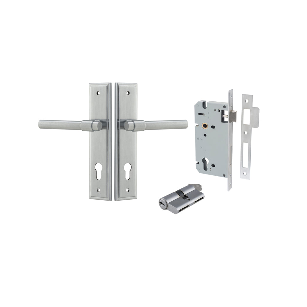 Helsinki Lever - Stepped Backplate Brushed Chrome / Entrance / Entrance Kit Dual Function (Key-Key)