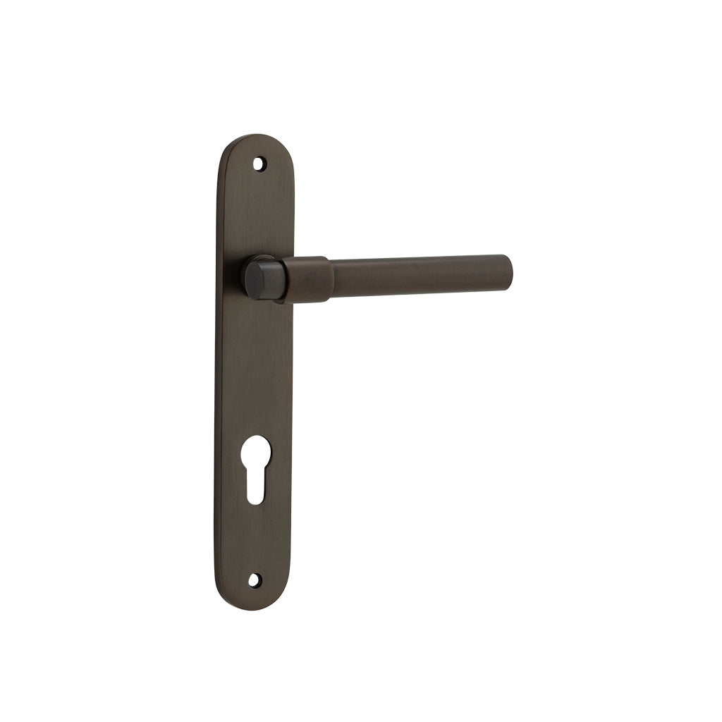 Helsinki Lever - Oval Backplate Signature Brass / Entrance / Lever Set Only