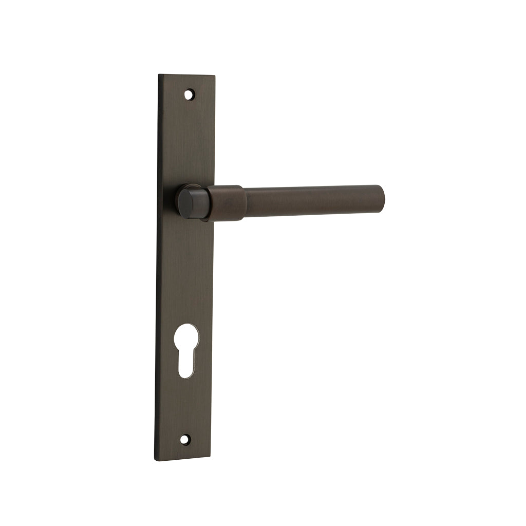 Helsinki Lever - Rectangular Backplate Signature Brass / Entrance / Lever Set Only