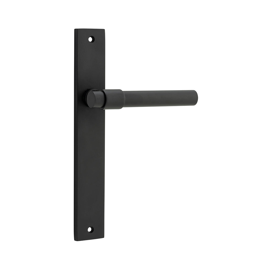 Helsinki Lever - Rectangular Backplate Matt Black / Passage / Lever Set Only