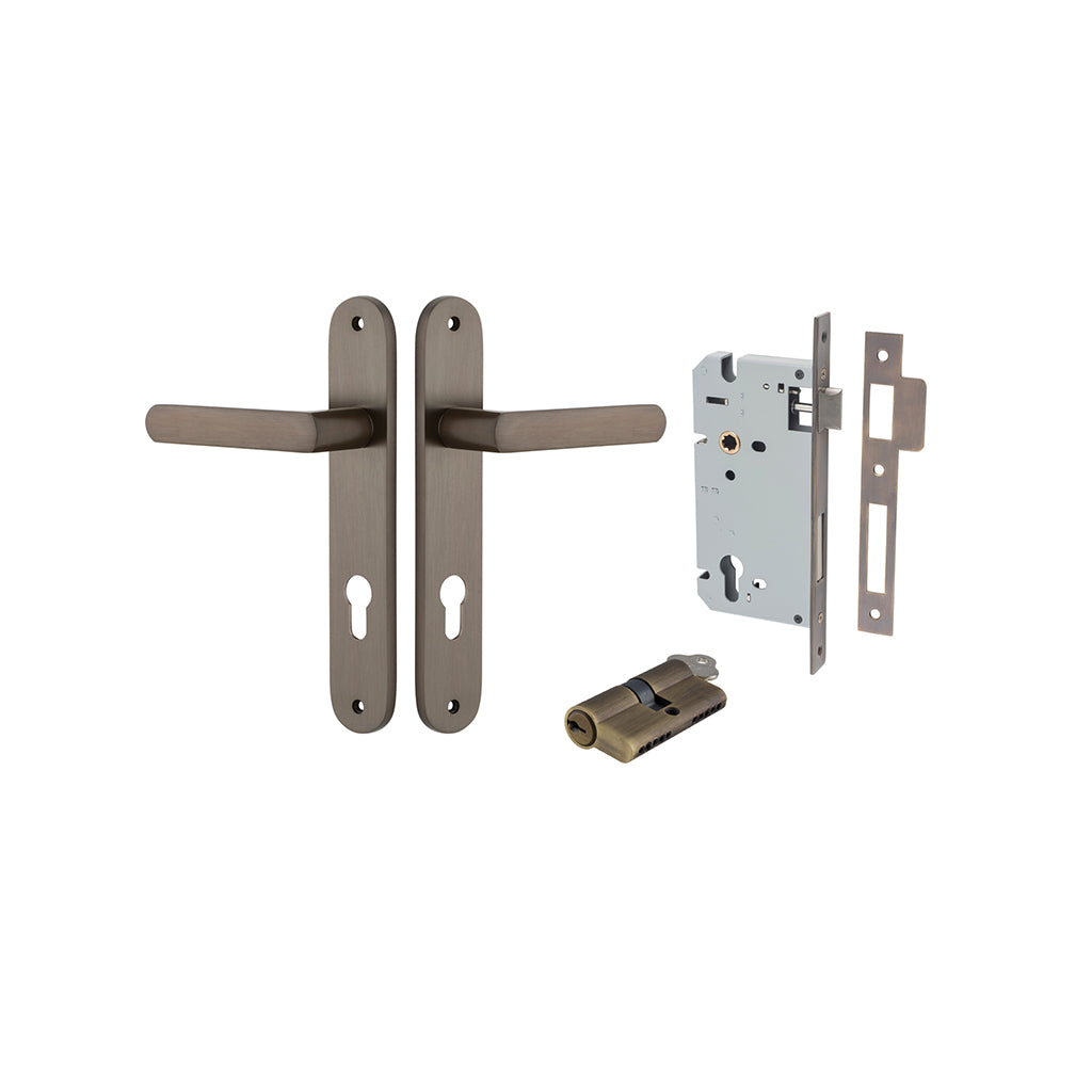 Osaka Lever - Oval Backplate Signature Brass / Entrance / Entrance Kit Dual Function (Key-Key)