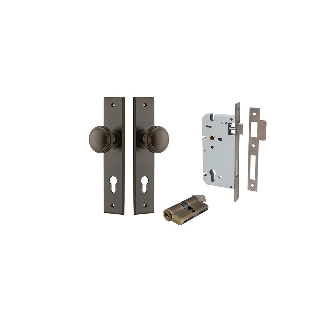 Paddington Knob - Chamfered Backplate Signature Brass / Entrance / Entrance Kit Dual Function (Key-Key)