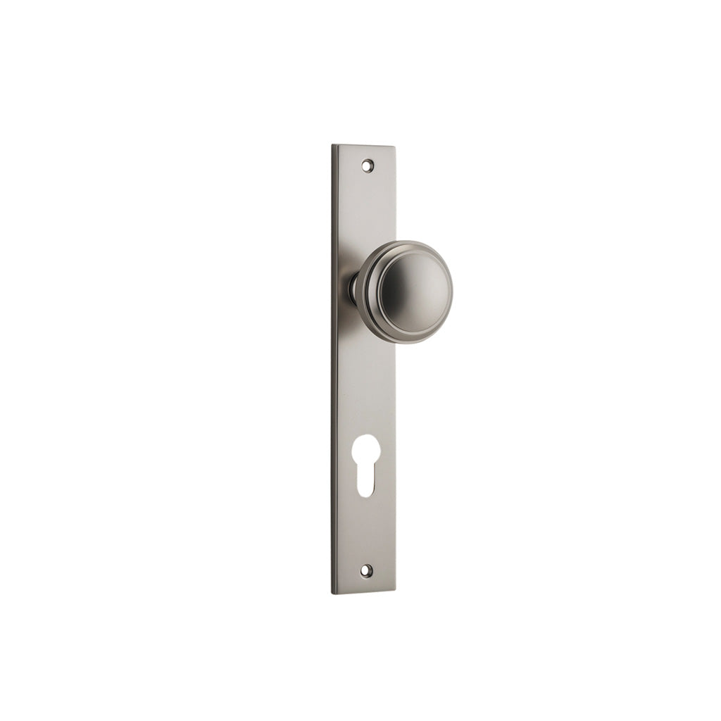 Paddington Knob - Rectangular Backplate Satin Nickel / Entrance / Lever Set Only
