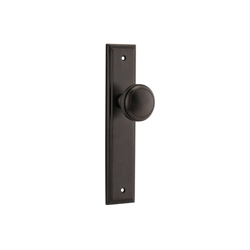 Paddington Knob - Stepped Backplate Signature Brass / Passage / Lever Set Only