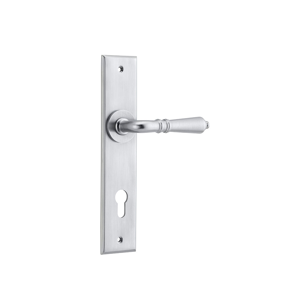 Sarlat Lever - Chamfered Backplate Brushed Chrome / Entrance / Lever Set Only
