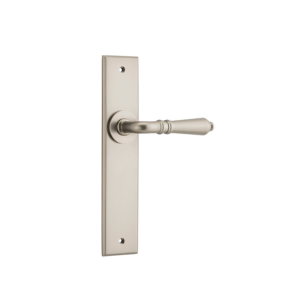 Sarlat Lever - Chamfered Backplate Satin Nickel / Passage / Lever Set Only