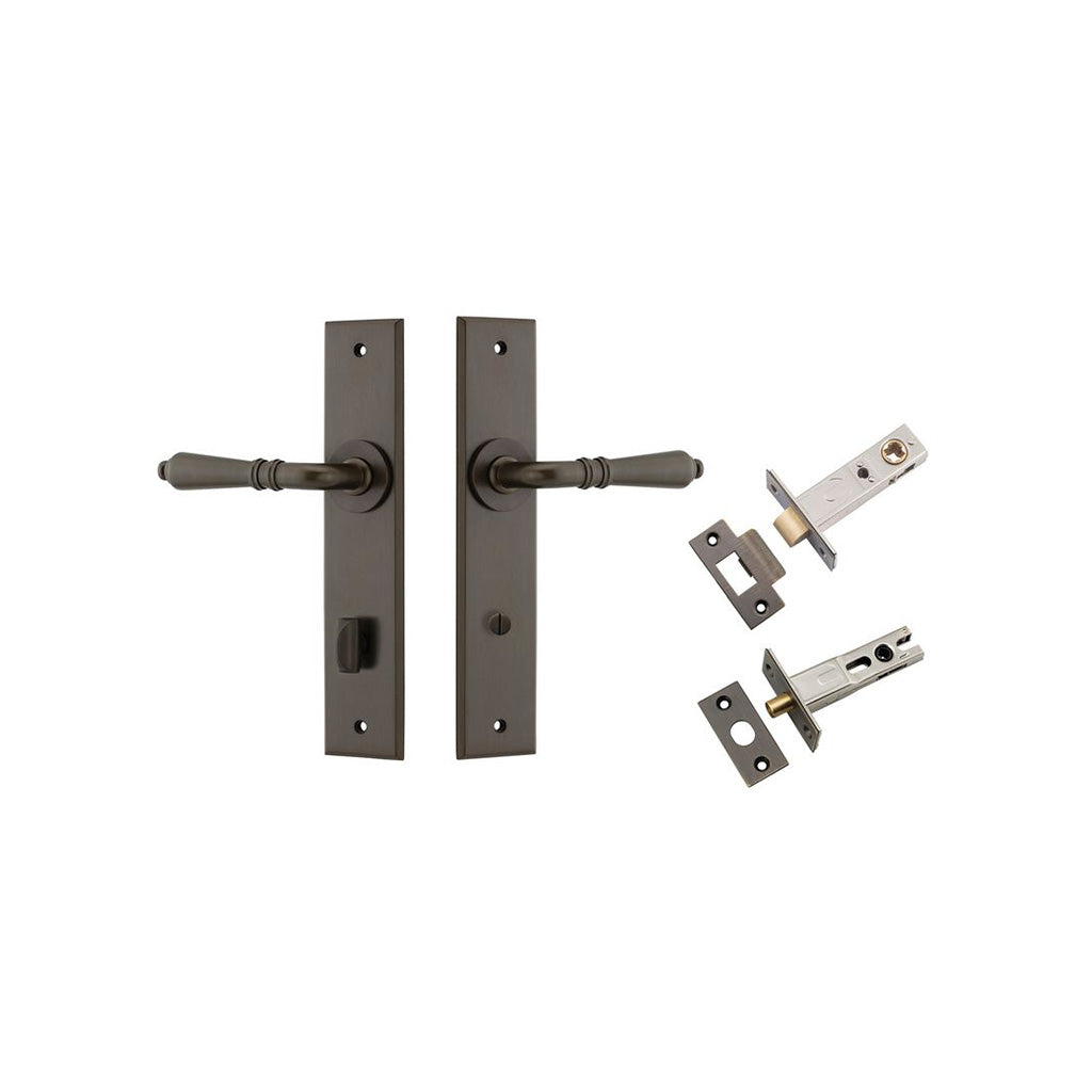 Sarlat Lever - Chamfered Backplate Signature Brass / Privacy / Separate Privacy Kit
