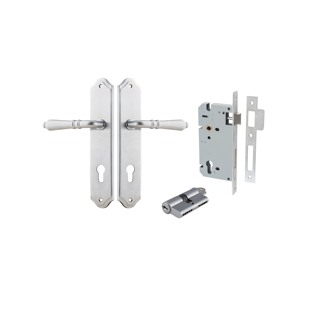 Sarlat Lever - Shouldered Backplate Brushed Chrome / Entrance / Entrance Kit Dual Function (Key-Key)