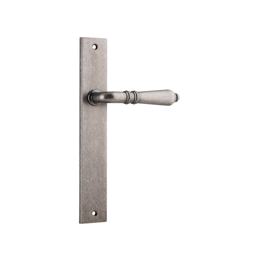 Sarlat Lever - Rectangular Backplate Distressed Nickel / Passage / Lever Set Only