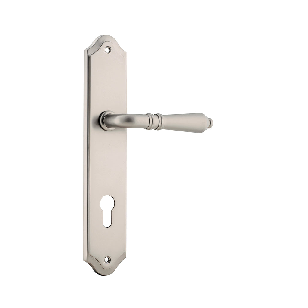 Sarlat Lever - Shouldered Backplate Satin Nickel / Entrance / Lever Set Only