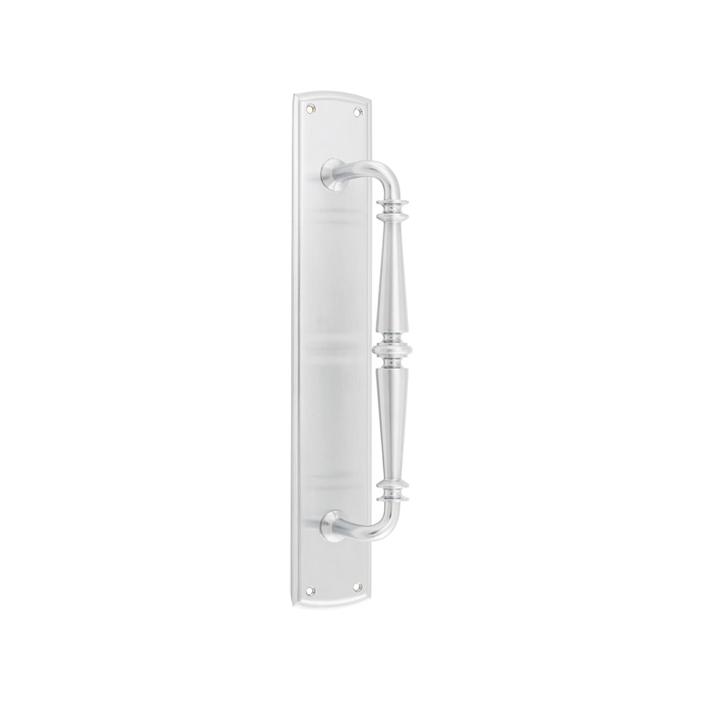 Sarlat Pull Handle on Backplate Brushed Chrome / 257mm