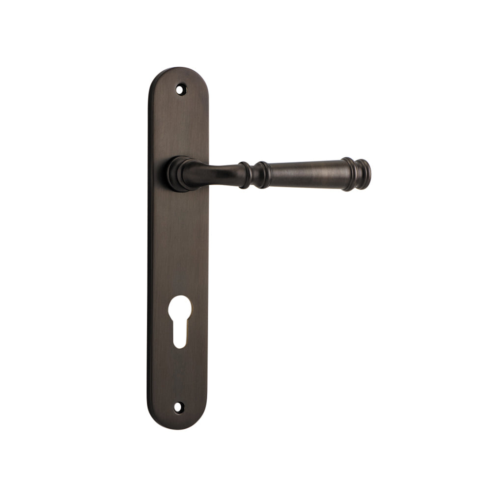 Verona Lever - Oval Backplate Signature Brass / Entrance / Lever Set Only