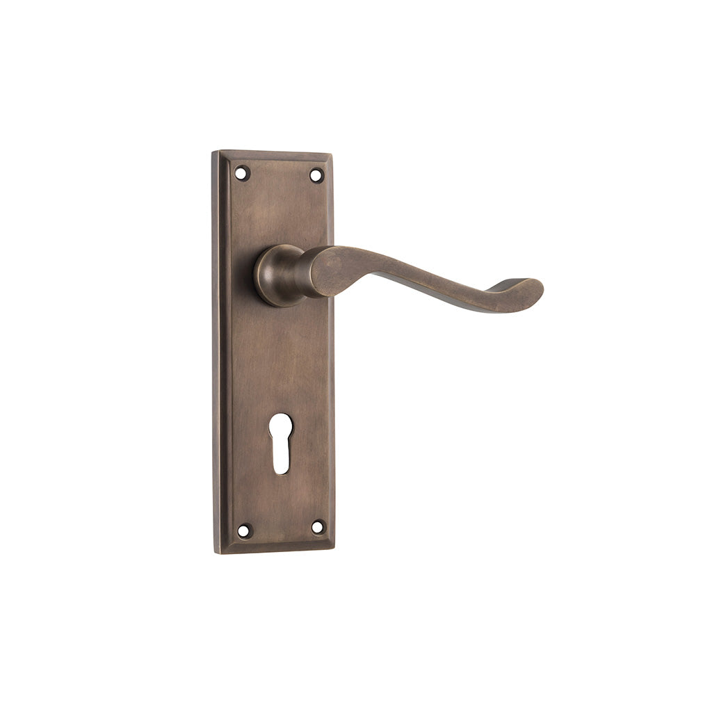 Camden Lever - Long Backplate Antique Brass / Lock (Skeleton Key) / Lever Set Only